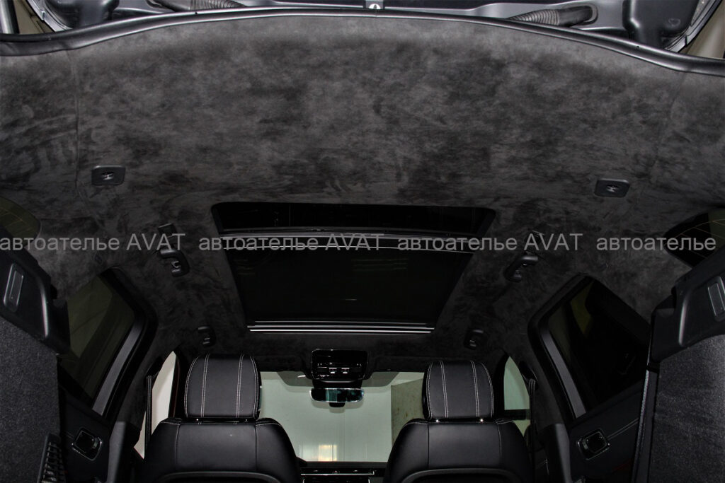 Потолок Range Rover Velar в алькантаре